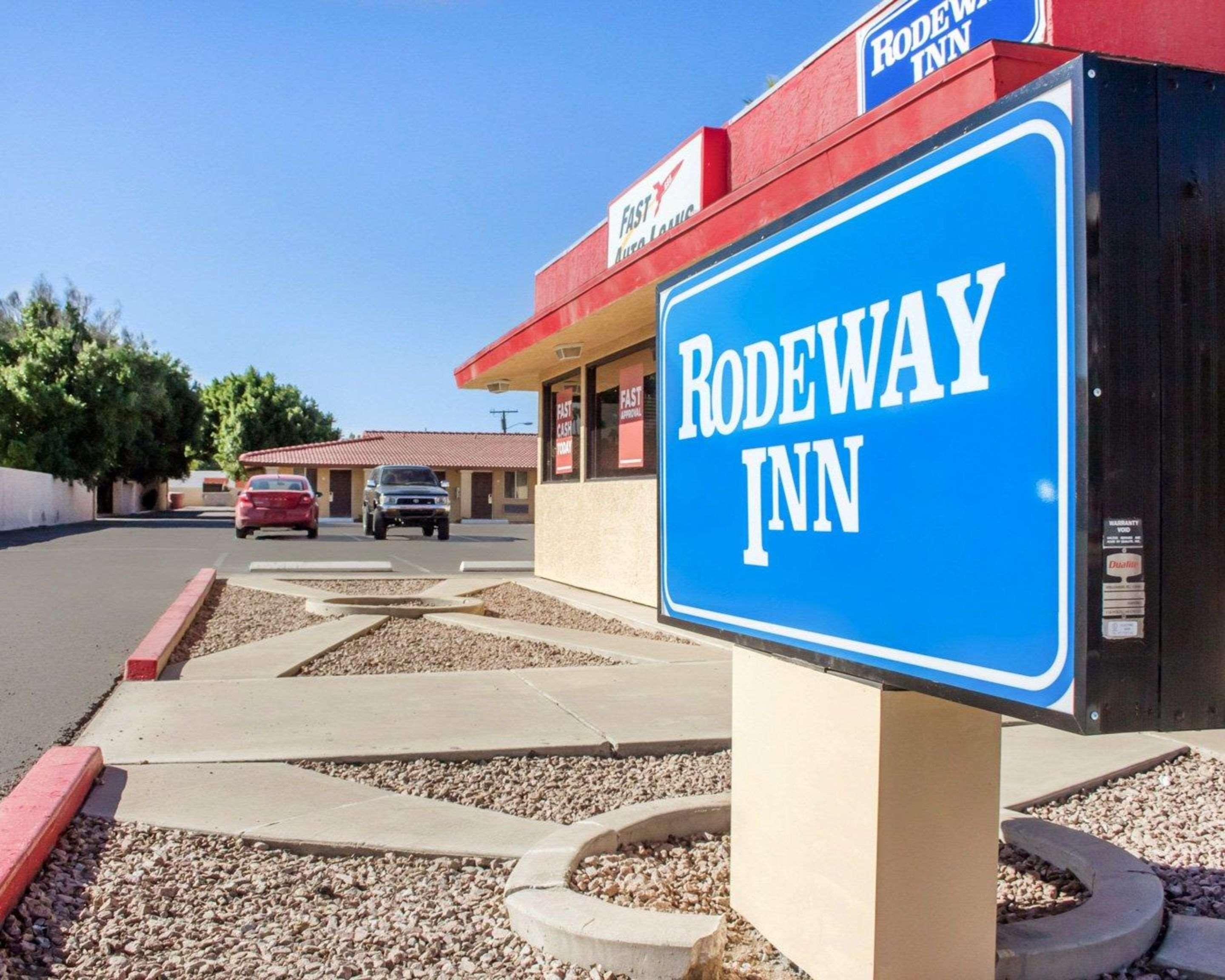 Rodeway Inn Old Town Scottsdale Bagian luar foto