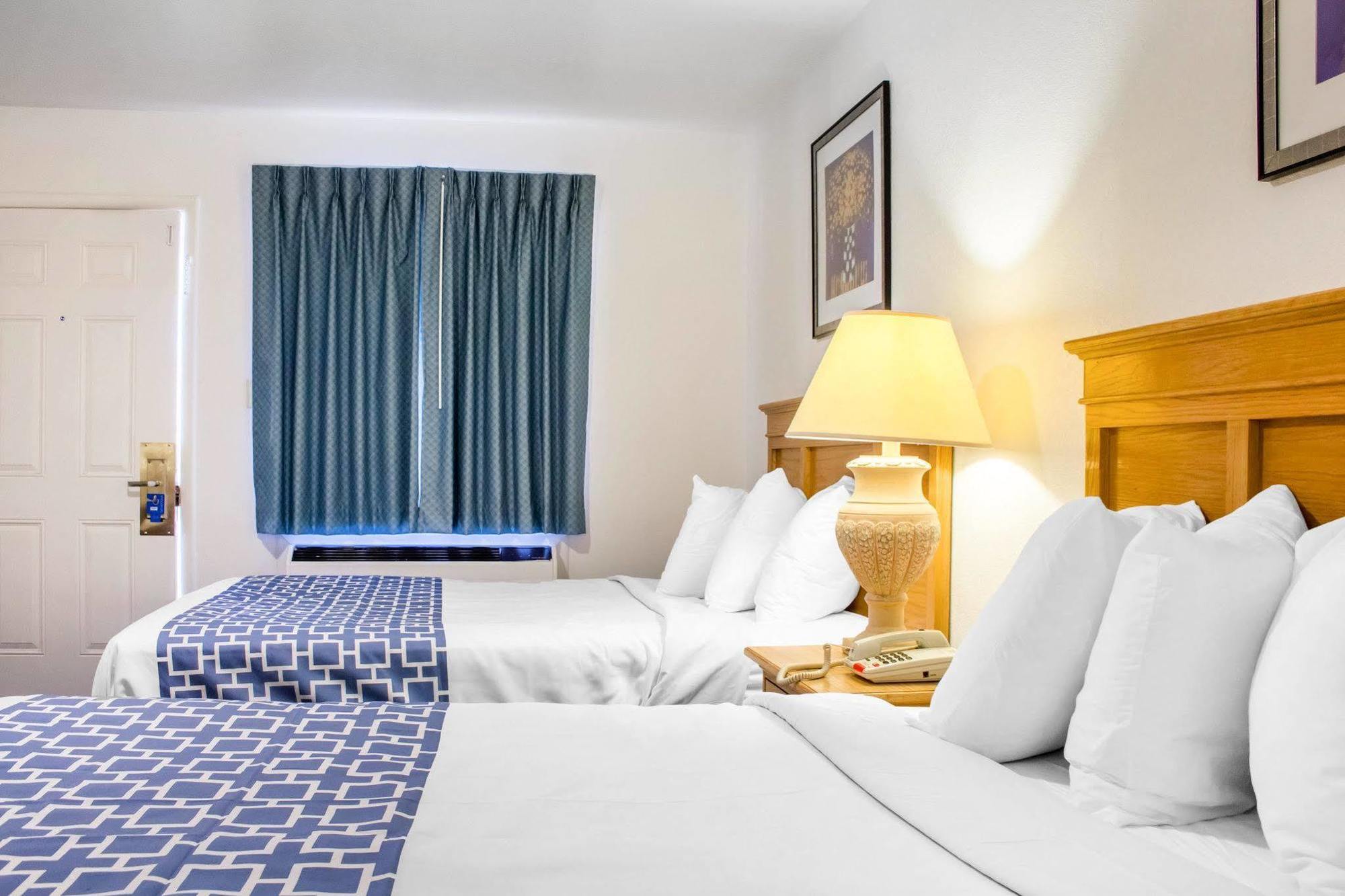 Rodeway Inn Old Town Scottsdale Bagian luar foto