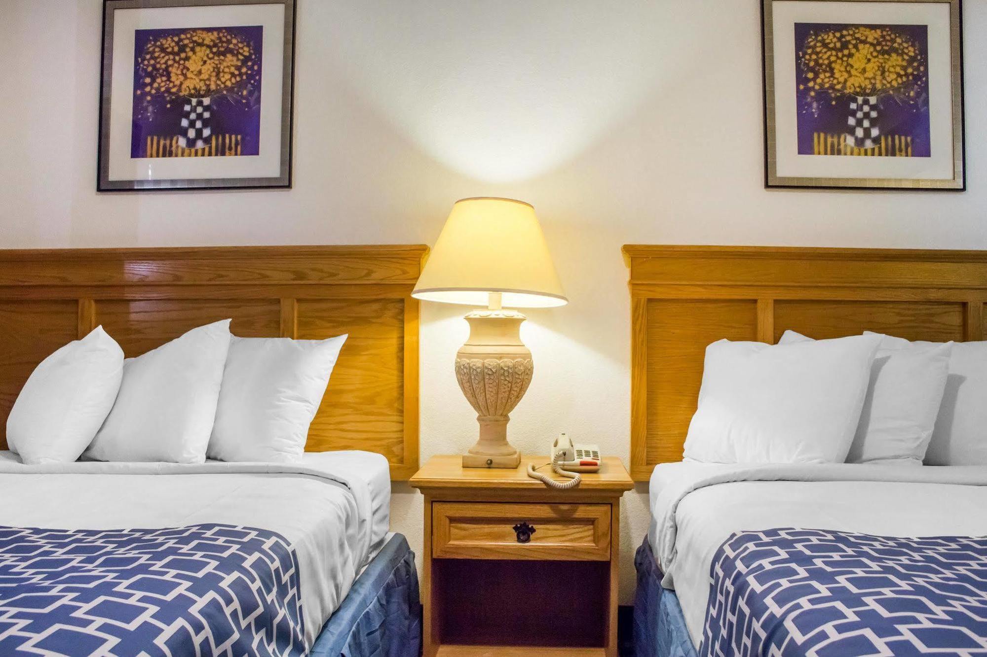 Rodeway Inn Old Town Scottsdale Bagian luar foto